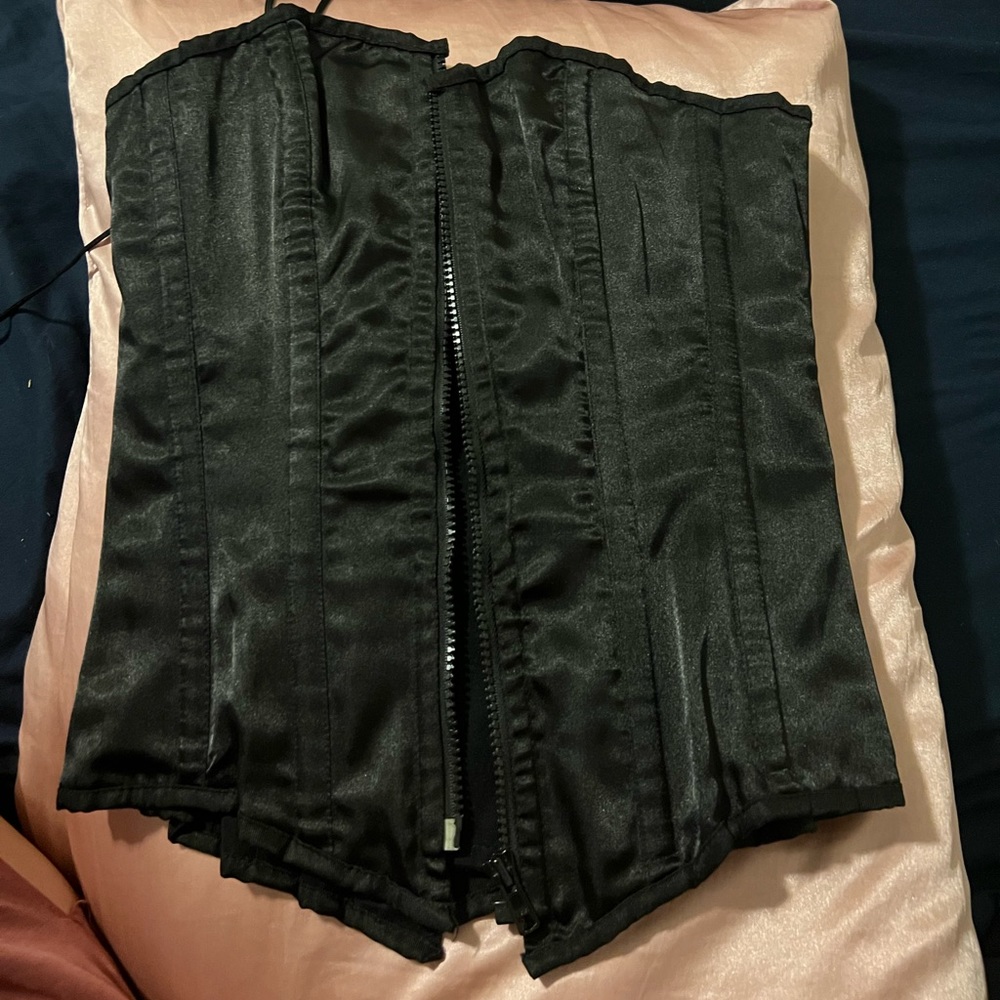 Black small Heavy red corset